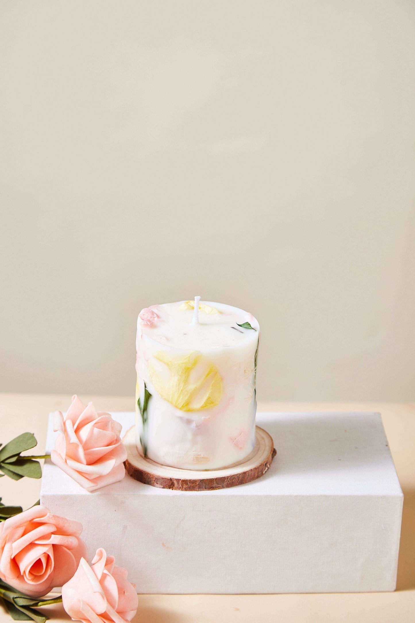 Sunlit Garden Blossom Serenity Candle - Cherish And Love